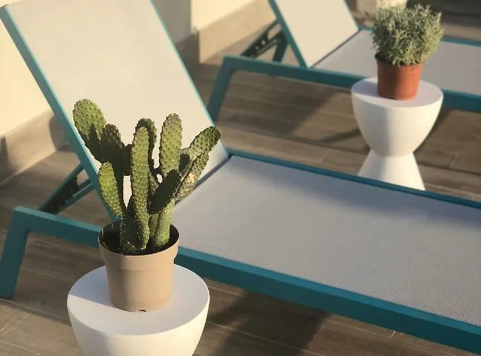 Aquarius Boutique Hotel 2*