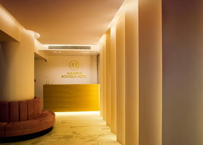 Отель Aquarius Boutique